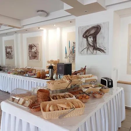 Gold 酒店